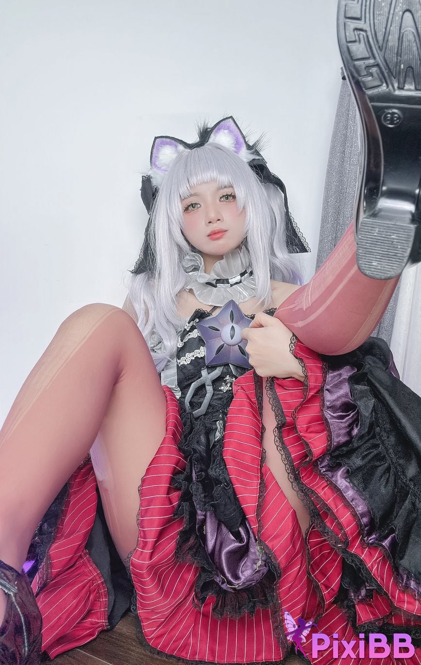 Cosplayer PoppaChan Murasaki Shion Dress Vtuber PixiBB.COM 036