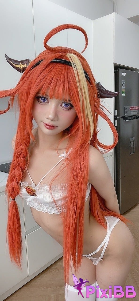 Cosplayer PoppaChan Coco Kiryuu Hololive PixiBB.COM 044