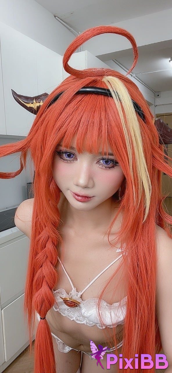 Cosplayer PoppaChan Coco Kiryuu Hololive PixiBB.COM 045