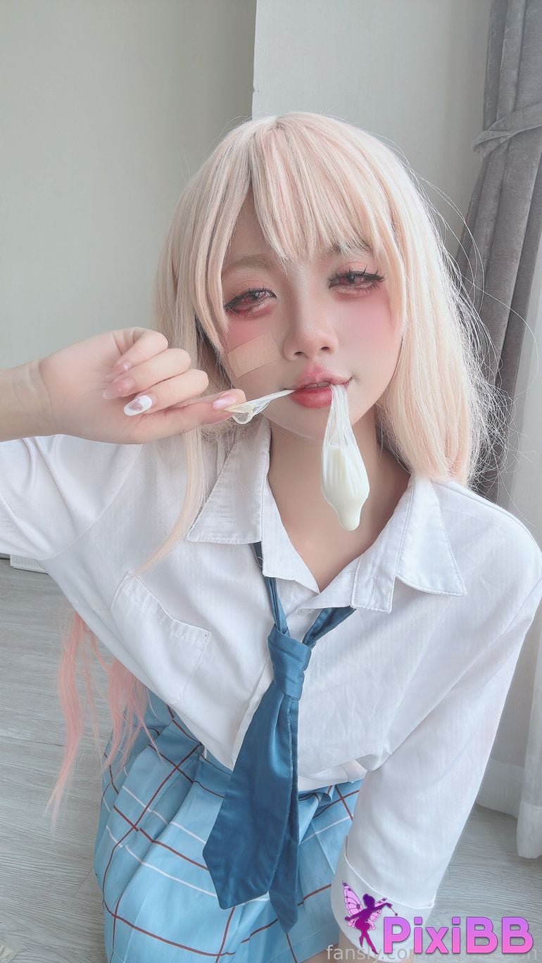 Cosplayer PoppaChan Marin Kitagawa PixiBB.COM 010