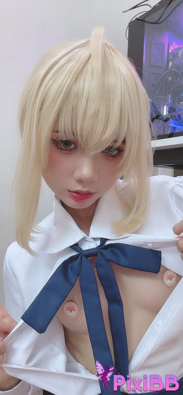 Cosplayer PoppaChan Artoria Pendragon Fate PixiBB.COM 023