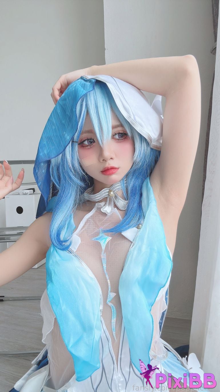 Cosplayer PoppaChan Ming Chao Shorekeeper PixiBB.COM 002