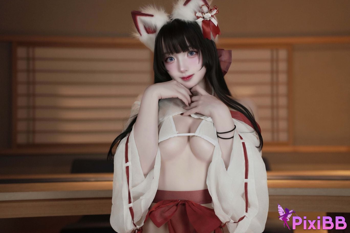 Cosplayer Poutia Pooh puutin Fantia 5000 File subscription 2026 Year 1 moon PixiBB.COM 066