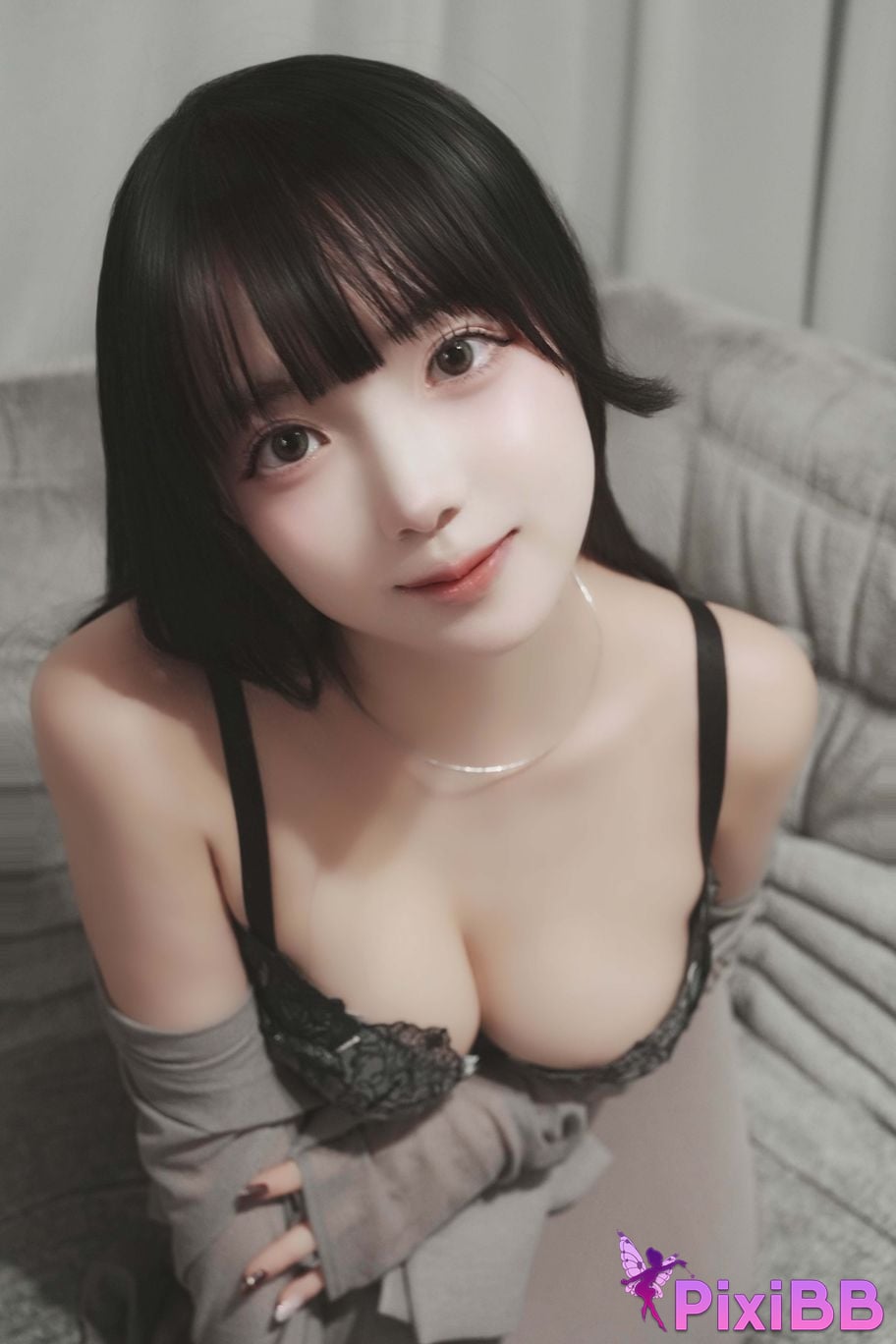 Cosplayer Poutia Pooh puutin Fantia 5000 File subscription 2026 Year 1 moon PixiBB.COM 083