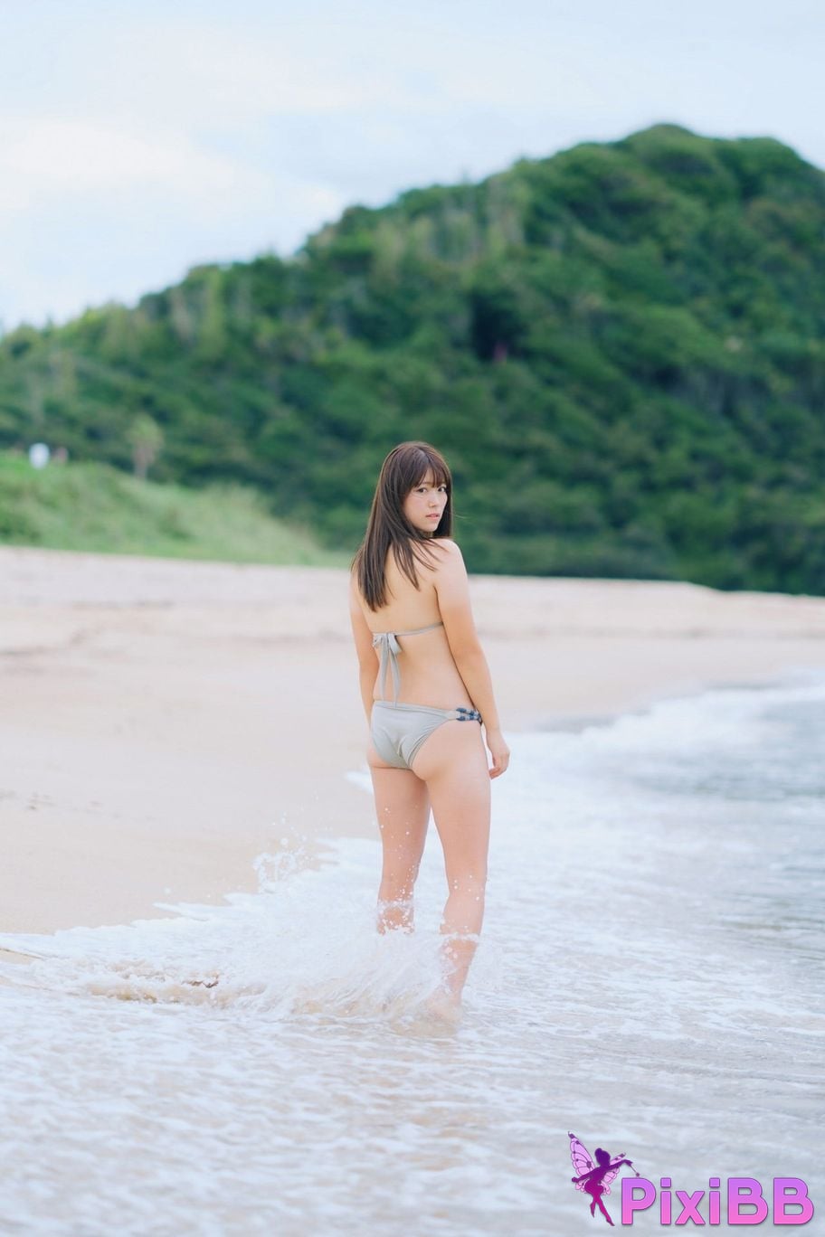 Japanese Idol Suzuran Yamauchi FRIDAY digital photo book Blooming beautifully PixiBB.COM 007