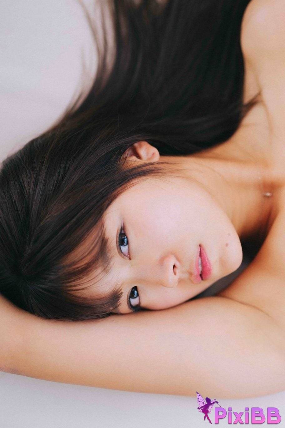 Japanese Idol Suzuran Yamauchi FRIDAY digital photo book Blooming beautifully PixiBB.COM 038