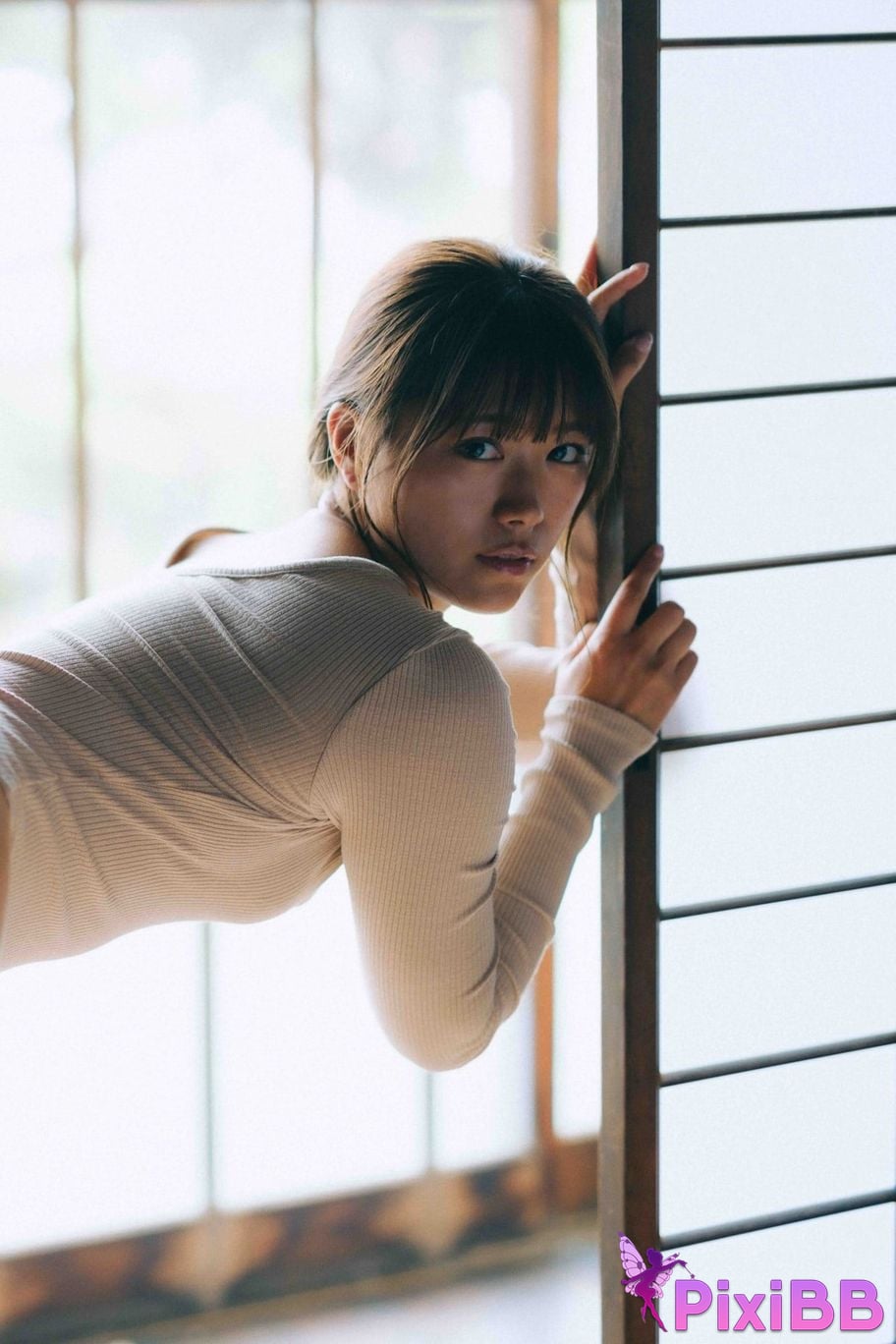 Japanese Idol Suzuran Yamauchi FRIDAY digital photo book Blooming beautifully PixiBB.COM 051