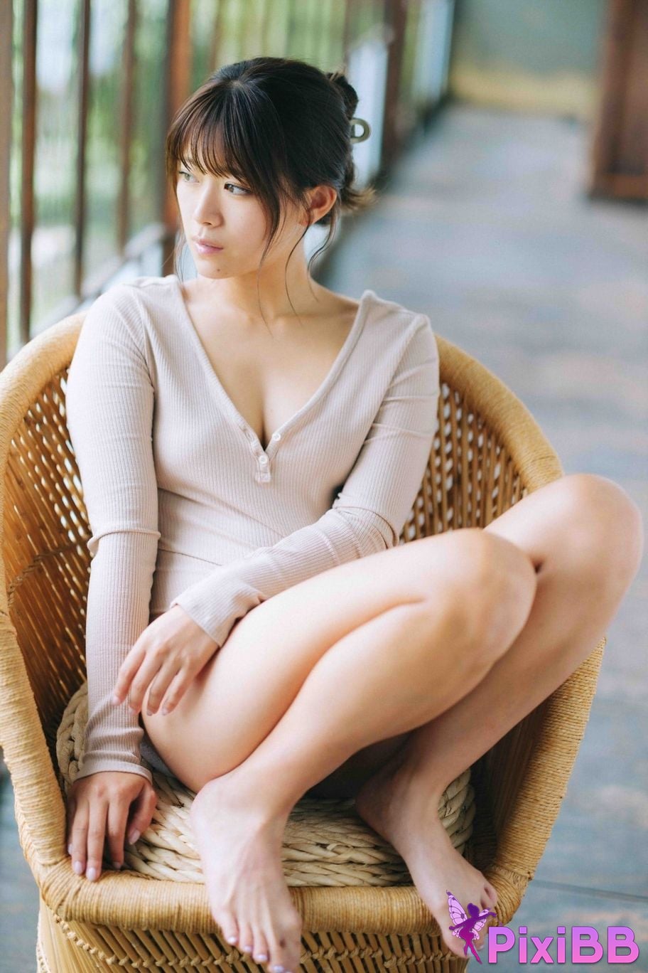 Japanese Idol Suzuran Yamauchi FRIDAY digital photo book Blooming beautifully PixiBB.COM 062