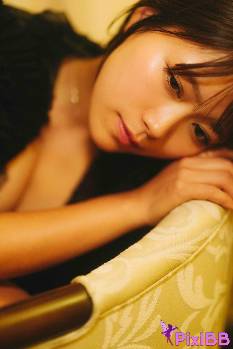 Japanese Idol Suzuran Yamauchi FRIDAY digital photo book Blooming beautifully PixiBB.COM 096