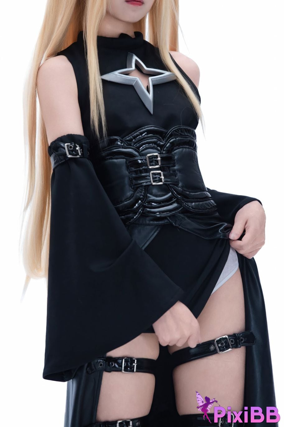 Cosplayer Shimizu Nagi Outsourcing the princess golden shadow PixiBB.COM 015