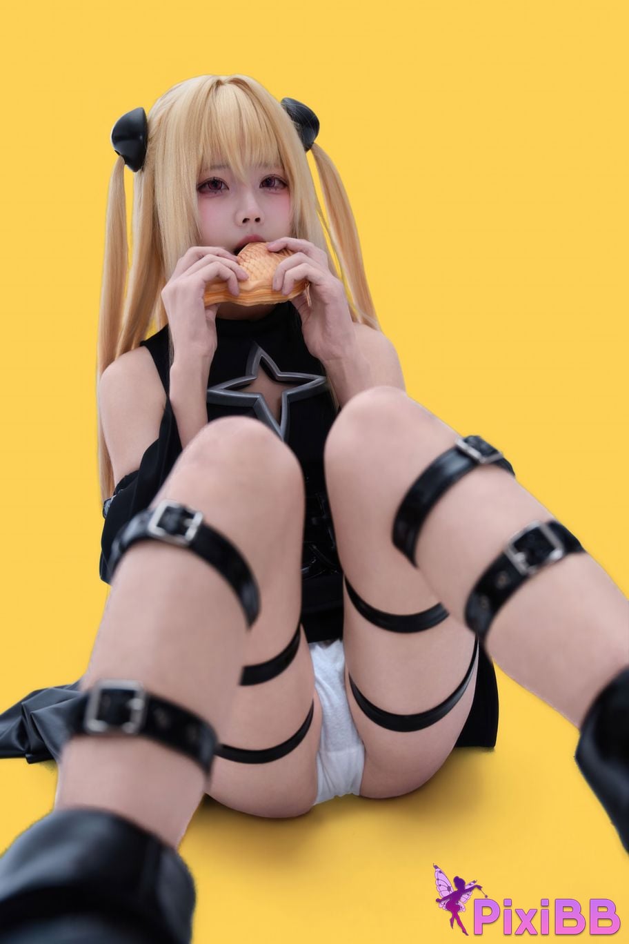 Cosplayer Shimizu Nagi Outsourcing the princess golden shadow PixiBB.COM 026