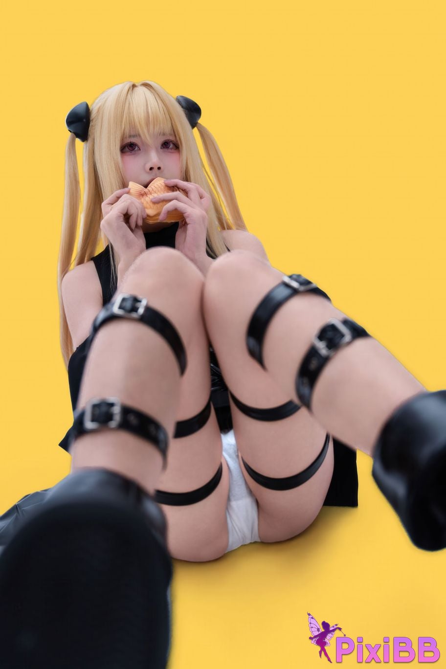 Cosplayer Shimizu Nagi Outsourcing the princess golden shadow PixiBB.COM 027