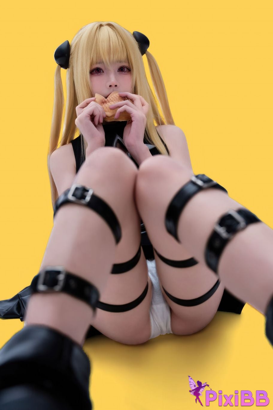 Cosplayer Shimizu Nagi Outsourcing the princess golden shadow PixiBB.COM 028