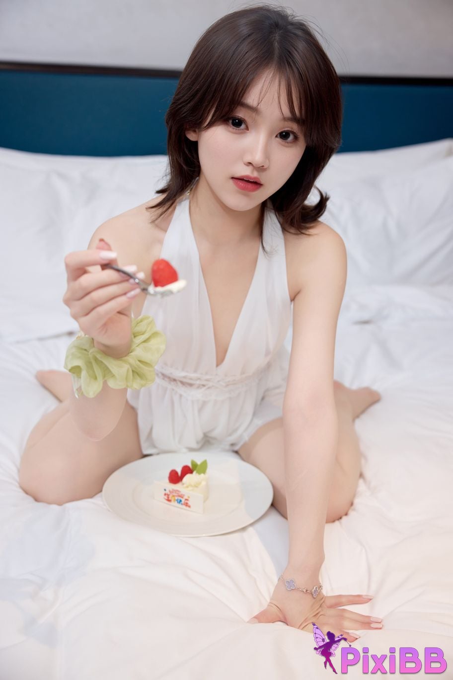 XR Uncensored juice R18 XIUREN model Ta De Bai Se Duan Qun PixiBB.COM 025