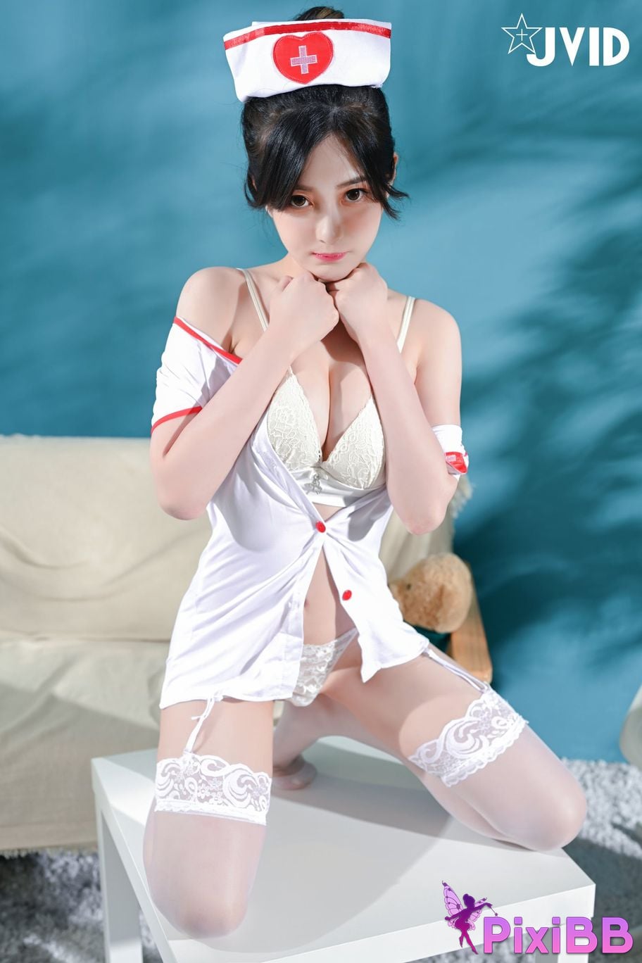 JVID Li Nai Jiang Da Wan Yi Miao Shi Bu Fa Shao Suan Tong Xiao Hu Quan Xin Pei Ban Zhao Gu Ni Huan Mei Lun Dao Chao Gan Guan Xi Jiao Kai Gei Zai Shen Bao Zhu Ru Bai Se Zhi 145