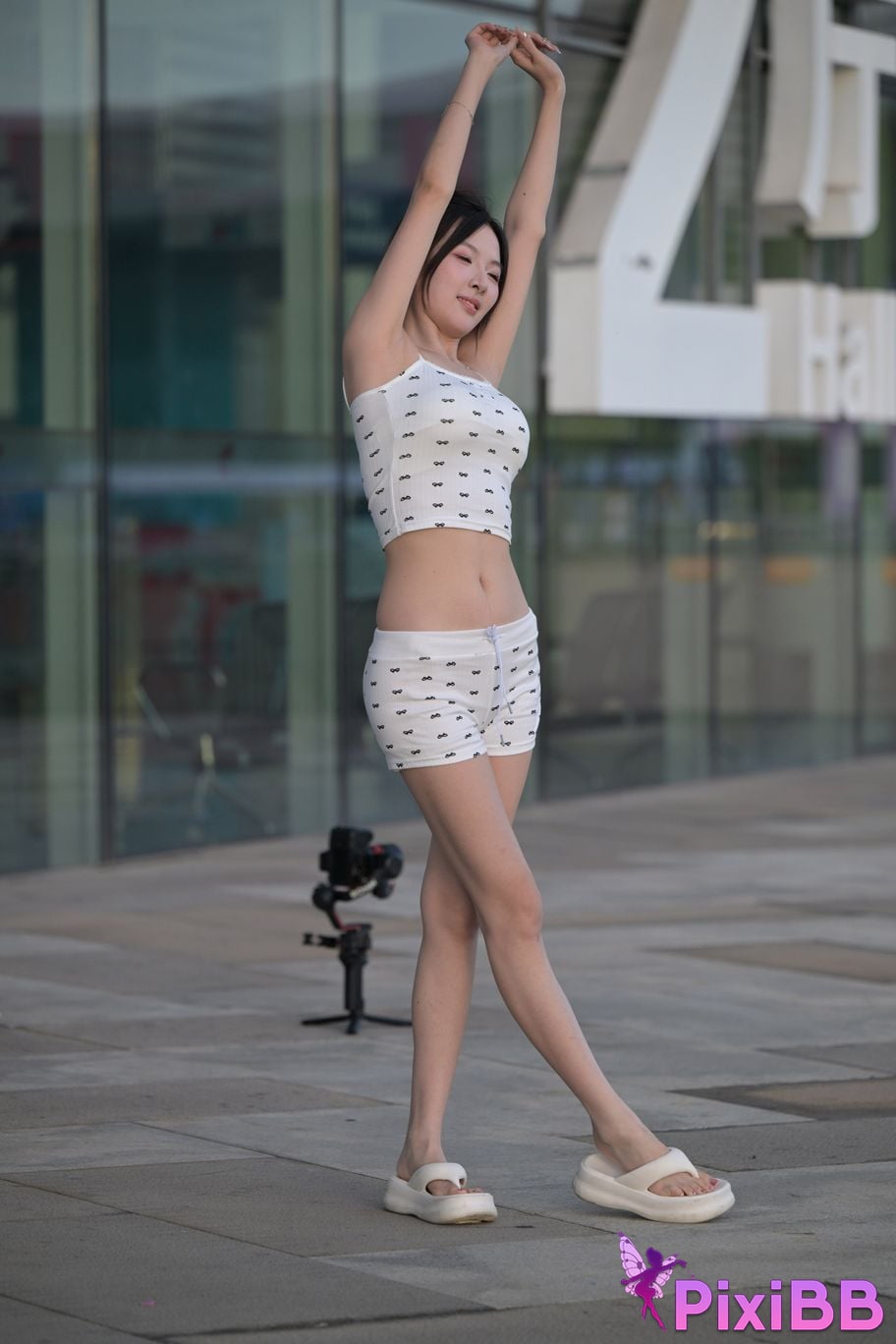 Featured Street Photography Works No.5032 Xiao Yues home hot pants PixiBB.COM 001