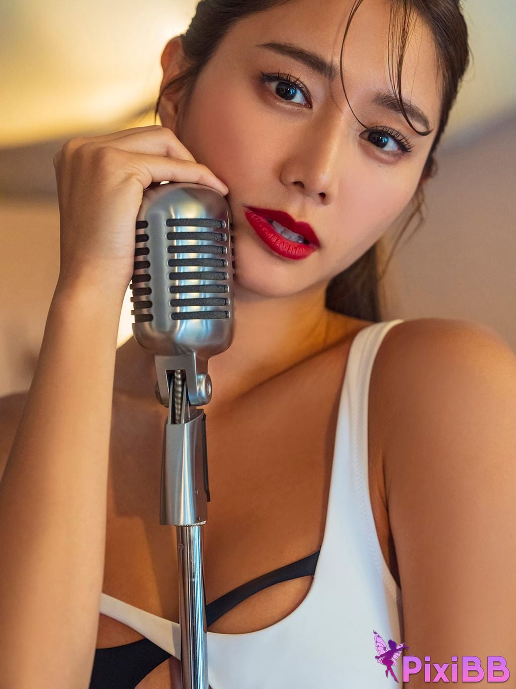 Japanese Idol Saito Yasuyo Sabra net e Book COVER DX silhouette romance PixiBB.COM 035