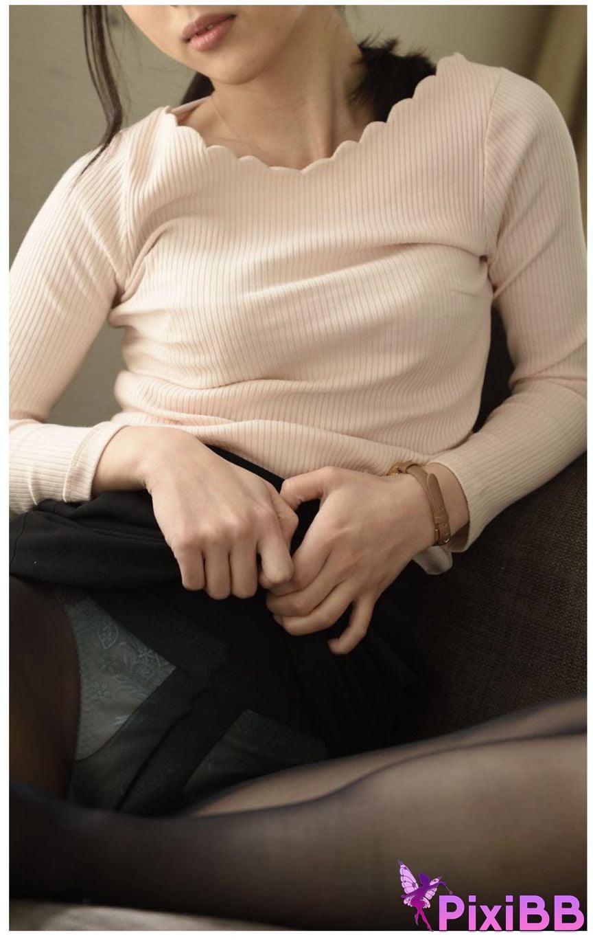 Japanese Idol Kanna Abe Kana Uno Female Teacher In... Nu Jiao Shi in PixiBB.COM 012