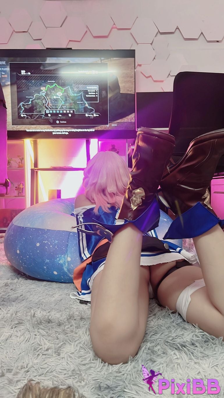 Umeko J March 7th PixiBB.COM 11