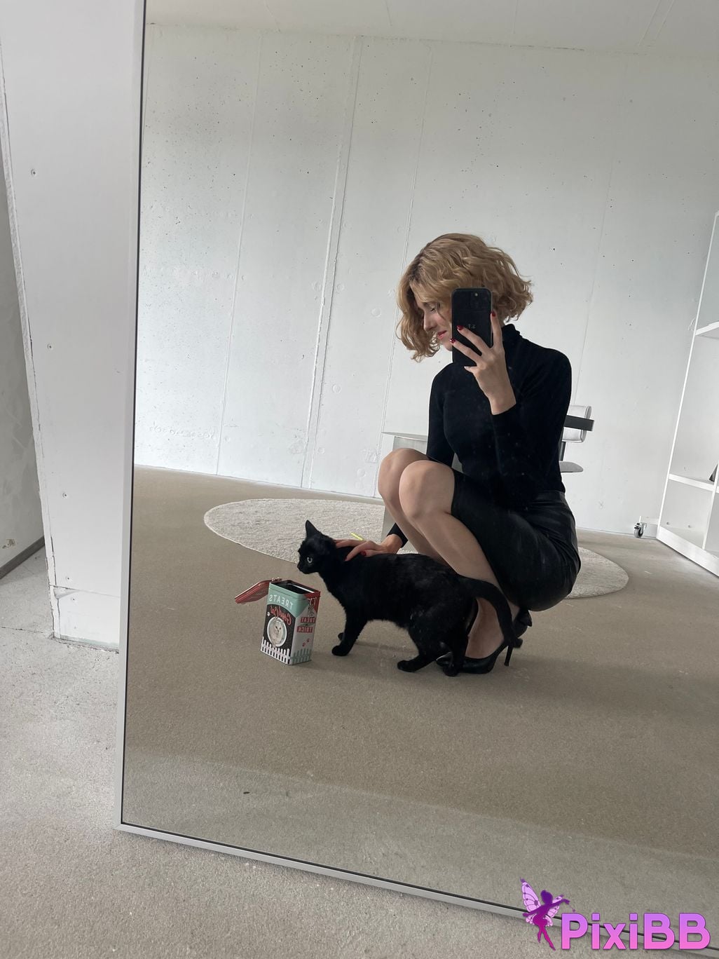 CandyBall Catwoman PixiBB.COM 82