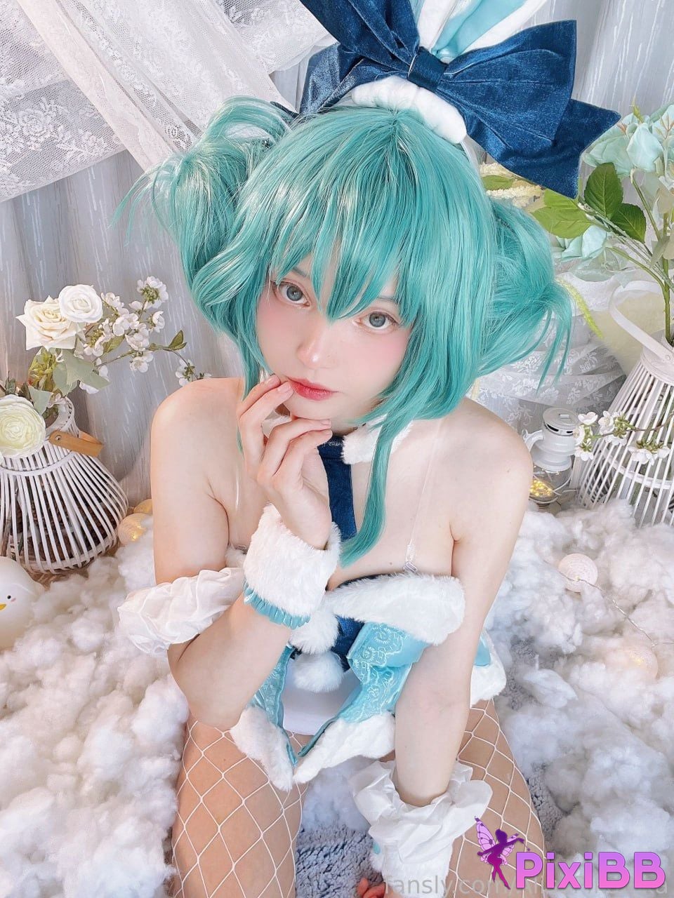 Rocksy Light Bunny Miku PixiBB.COM 11