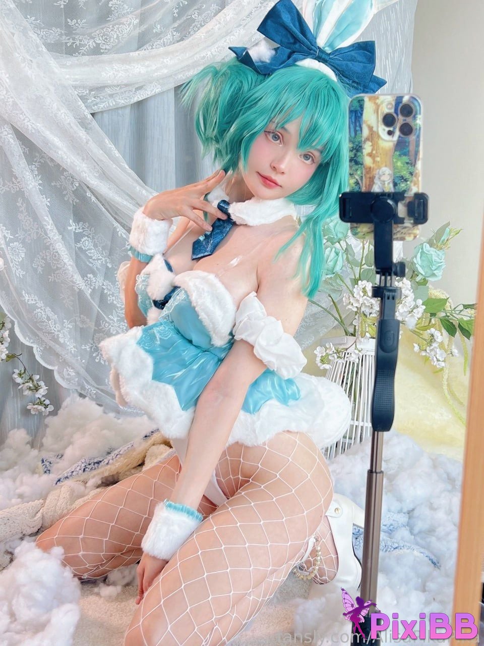 Rocksy Light Bunny Miku PixiBB.COM 13