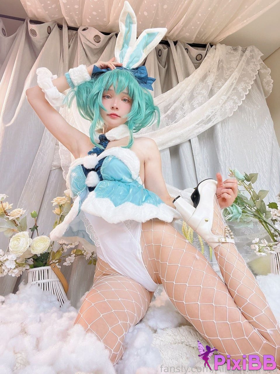 Rocksy Light Bunny Miku PixiBB.COM 16