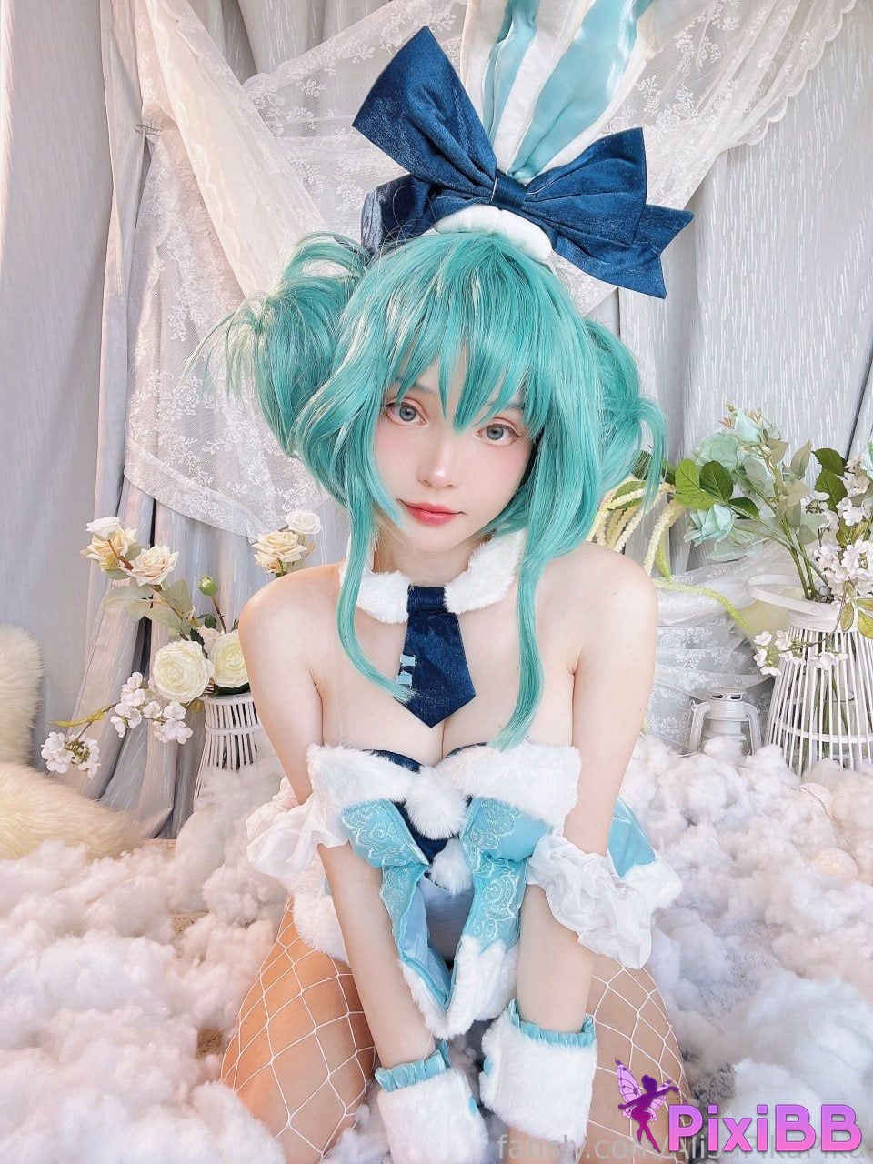 Rocksy Light Bunny Miku PixiBB.COM 22