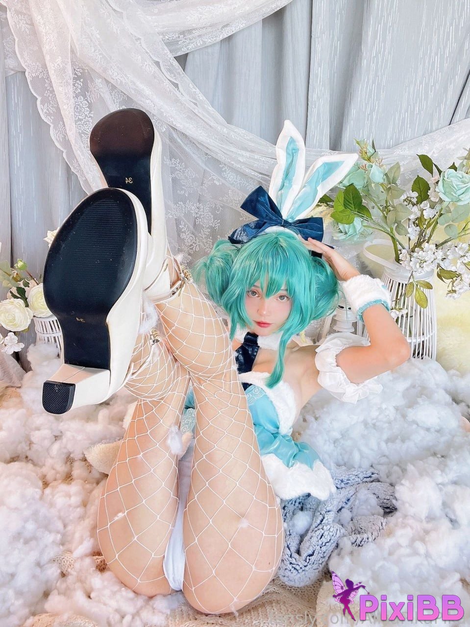 Rocksy Light Bunny Miku PixiBB.COM 23