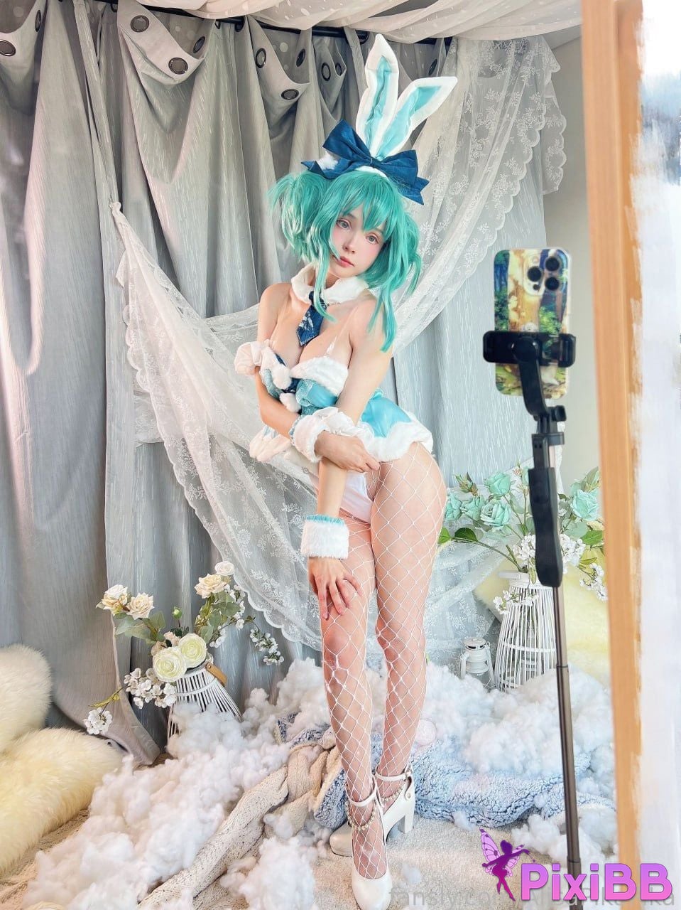 Rocksy Light Bunny Miku PixiBB.COM 37