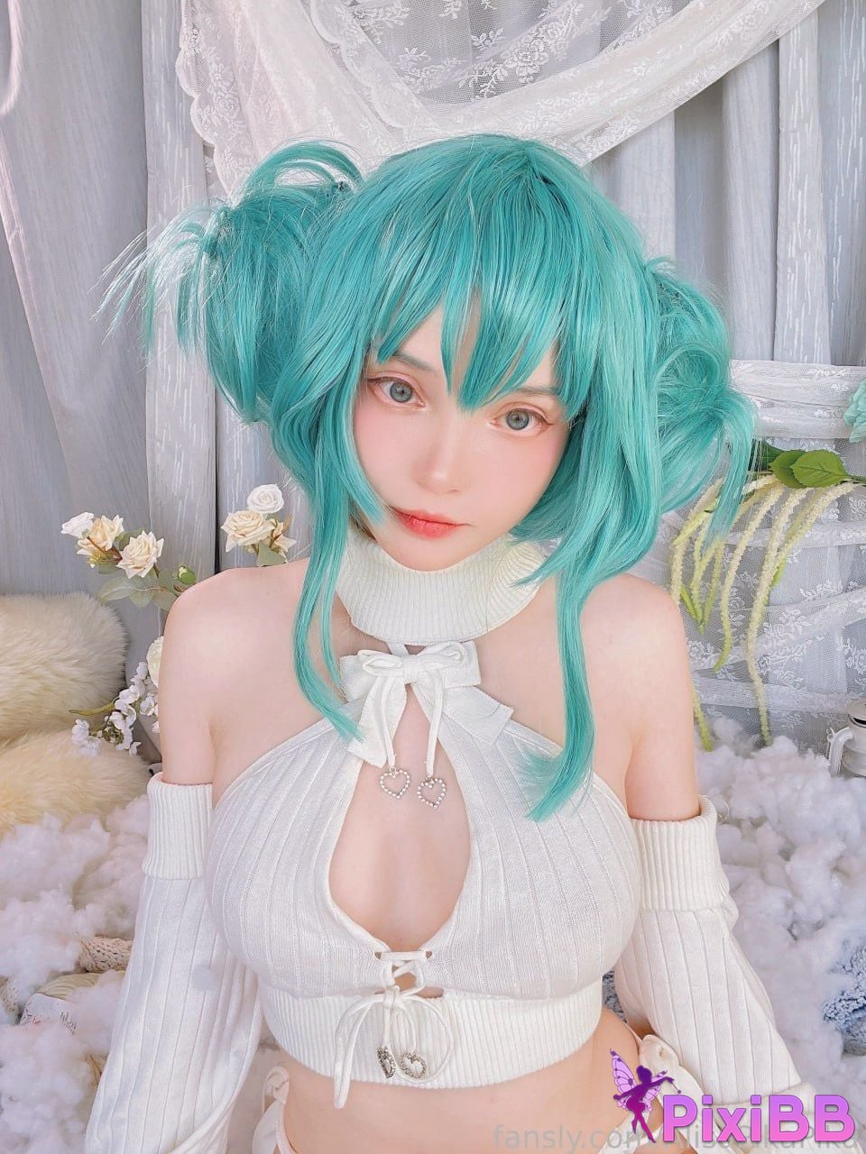 Rocksy Light Bunny Miku PixiBB.COM 42