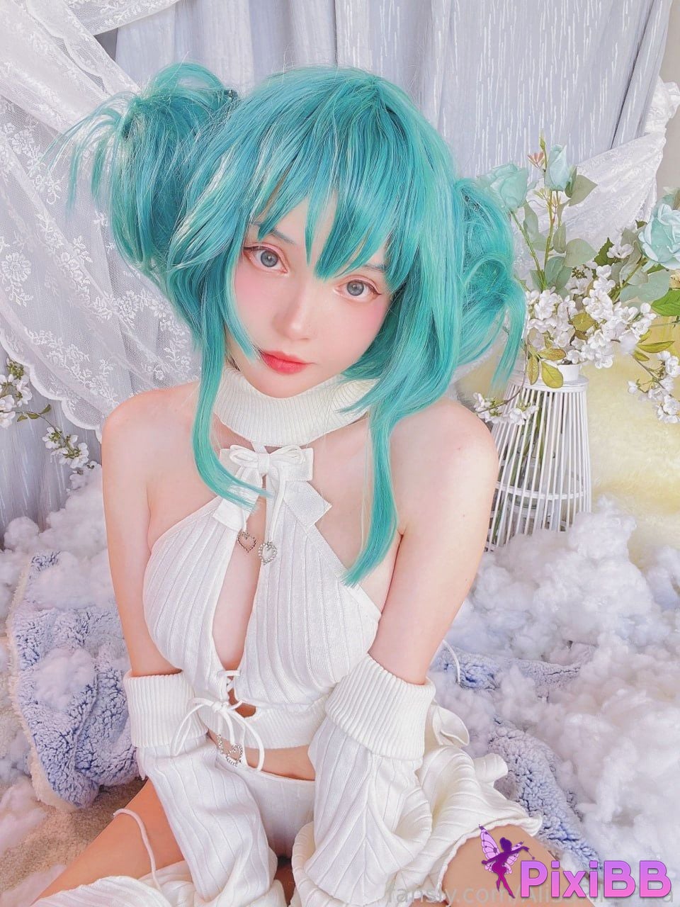 Rocksy Light Bunny Miku PixiBB.COM 43