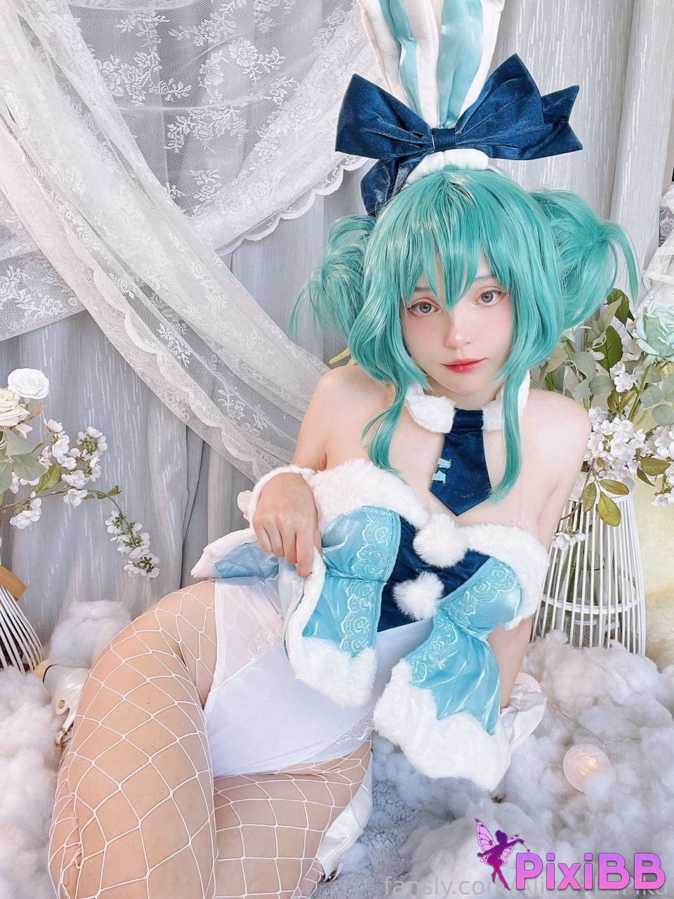 Rocksy Light Bunny Miku PixiBB.COM 44