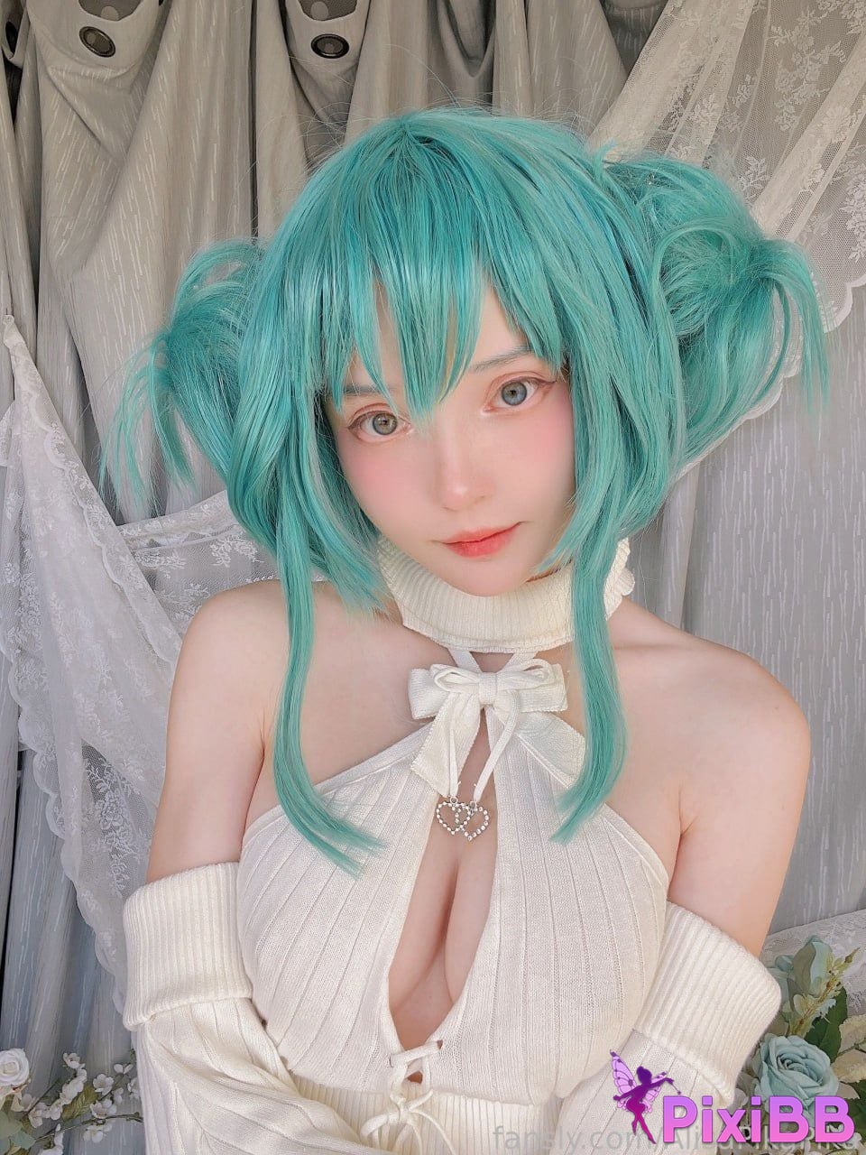 Rocksy Light Bunny Miku PixiBB.COM 45