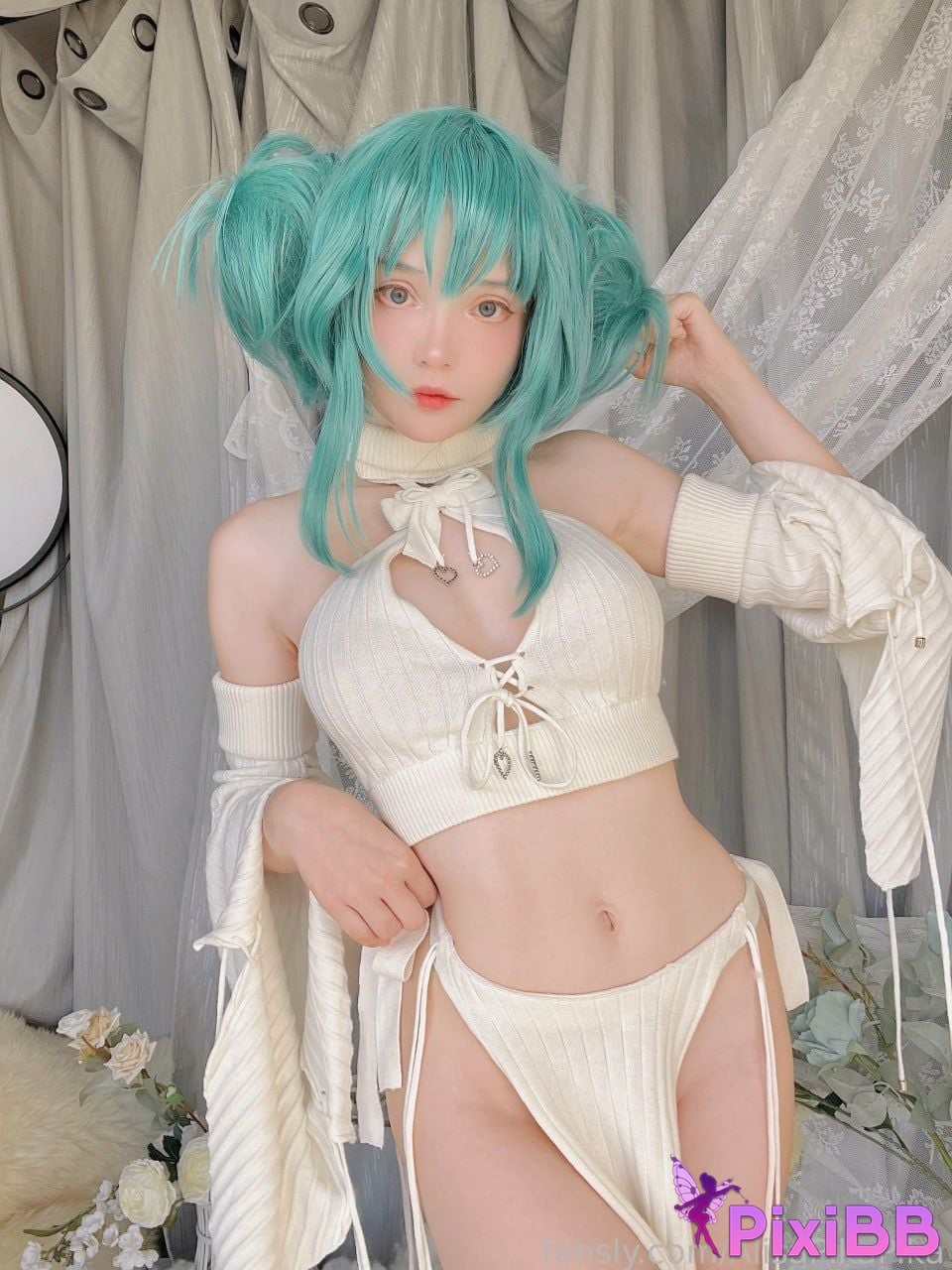 Rocksy Light Bunny Miku PixiBB.COM 48