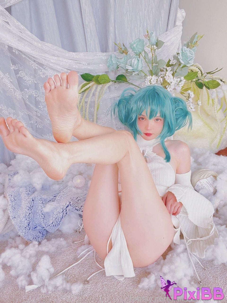 Rocksy Light Bunny Miku PixiBB.COM 65