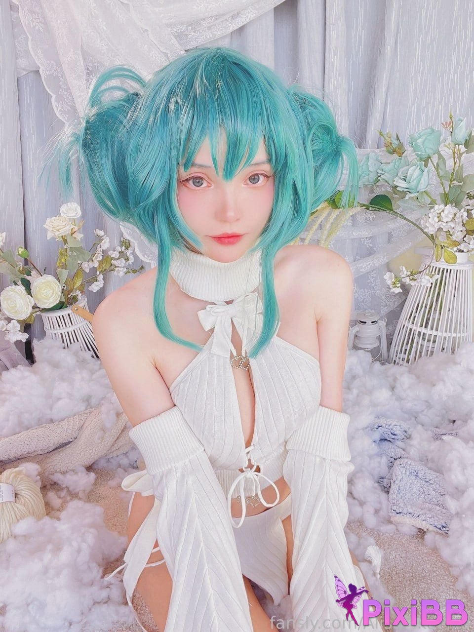 Rocksy Light Bunny Miku PixiBB.COM 74