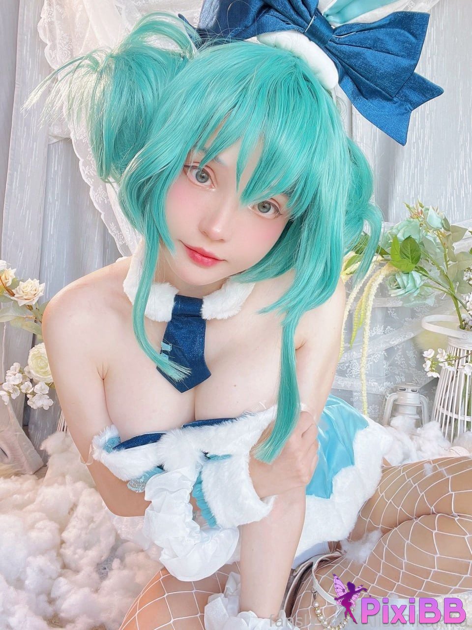 Rocksy Light Bunny Miku PixiBB.COM 77