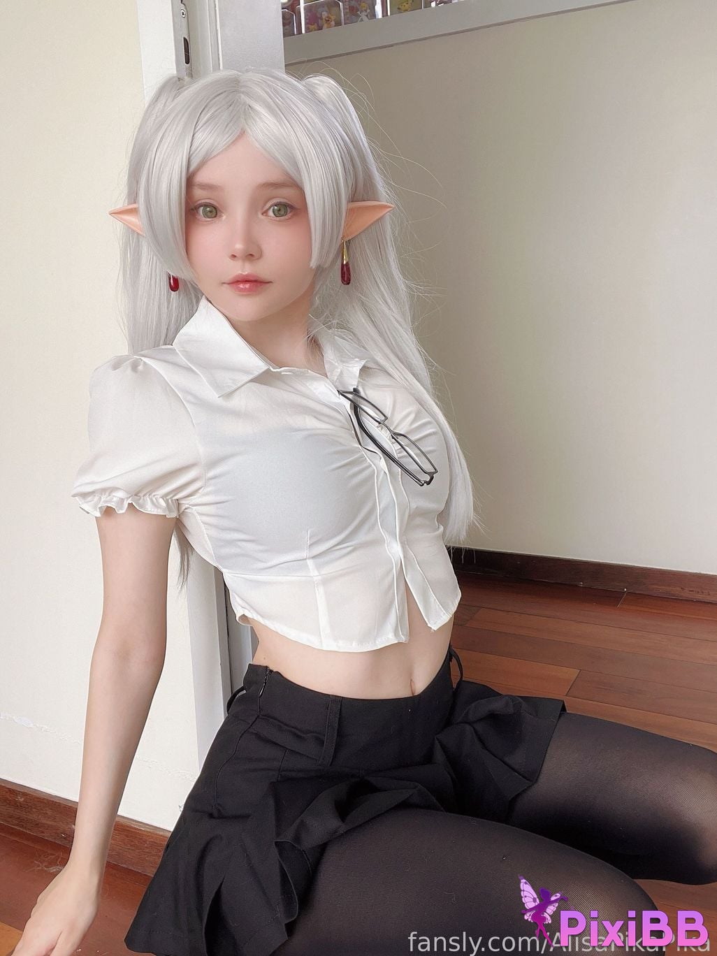 Rocksy Light Frieren Office Lady PixiBB.COM 3