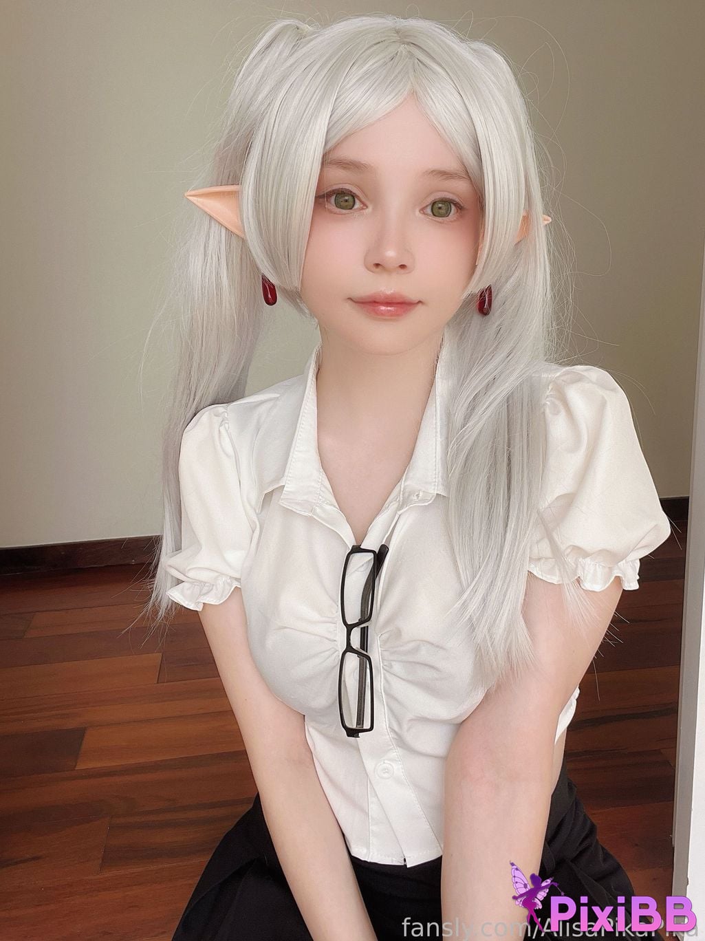 Rocksy Light Frieren Office Lady PixiBB.COM 32