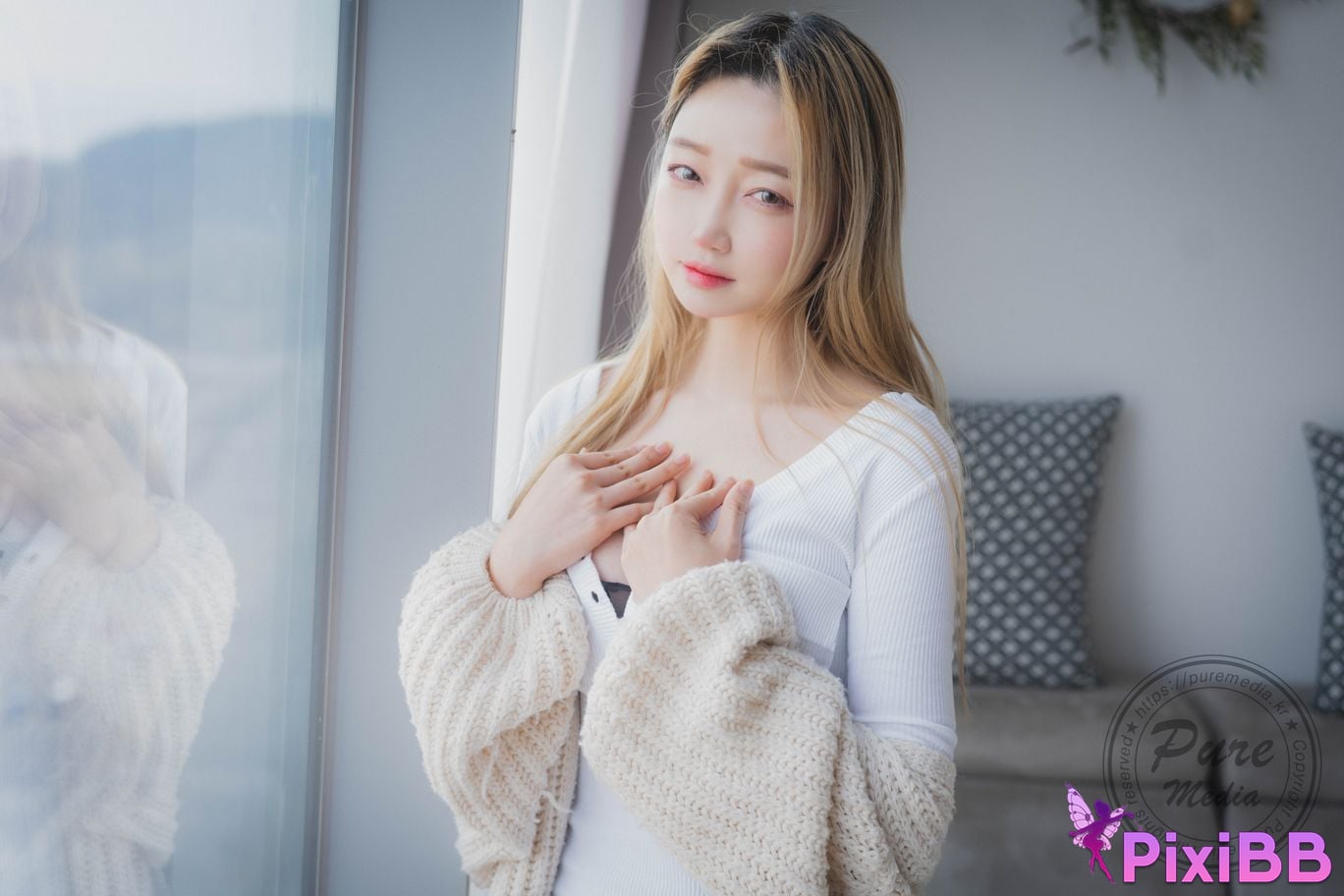 Pure Media Vol.284 Raon First Naked PixiBB.COM 012