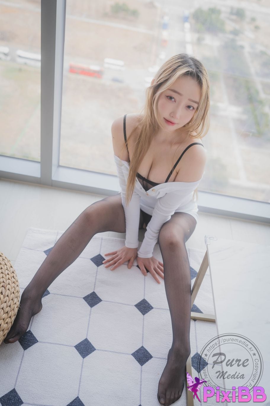 Pure Media Vol.284 Raon First Naked PixiBB.COM 024