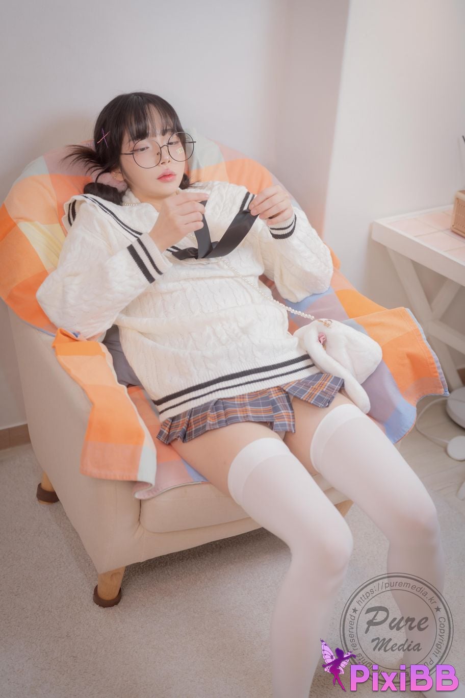 Pure Media Vol.276 Jelly Girl Trapped in a Rooftop Room PixiBB.COM 006