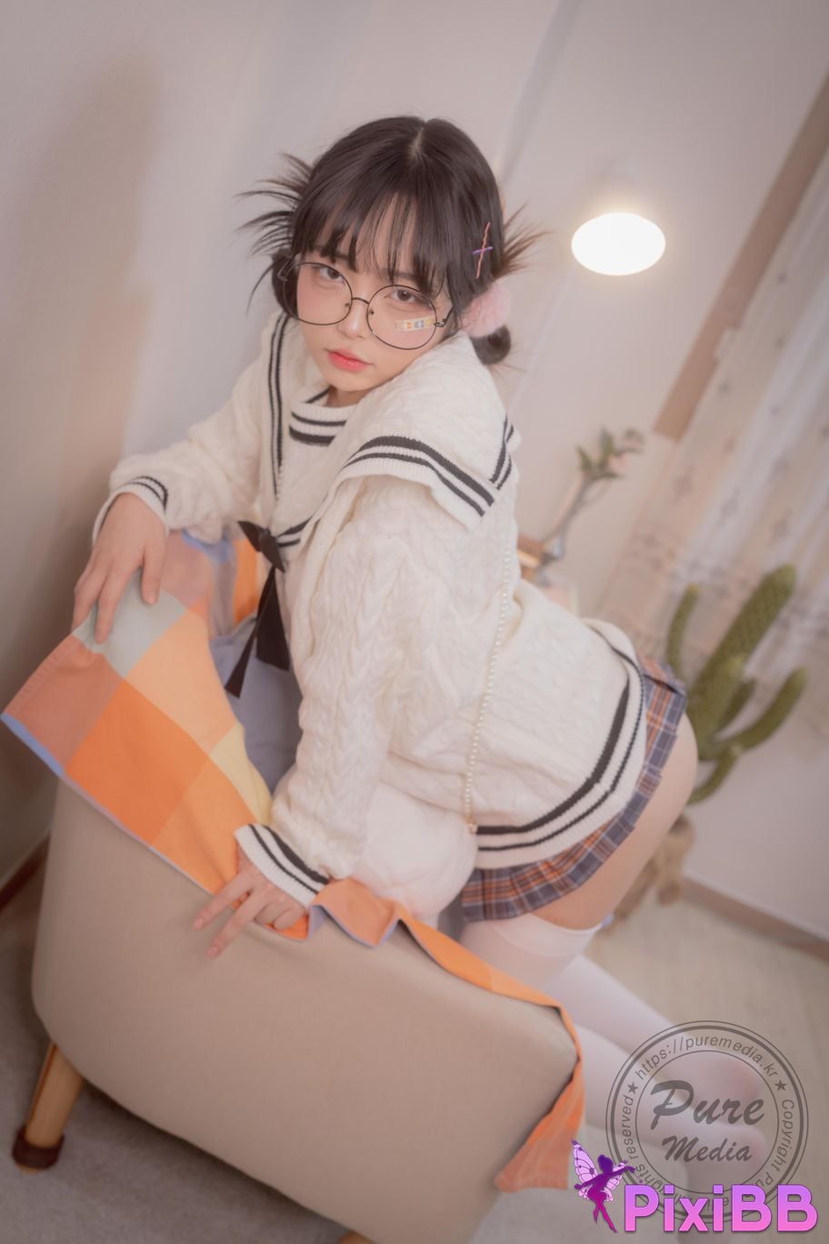 Pure Media Vol.276 Jelly Girl Trapped in a Rooftop Room PixiBB.COM 018