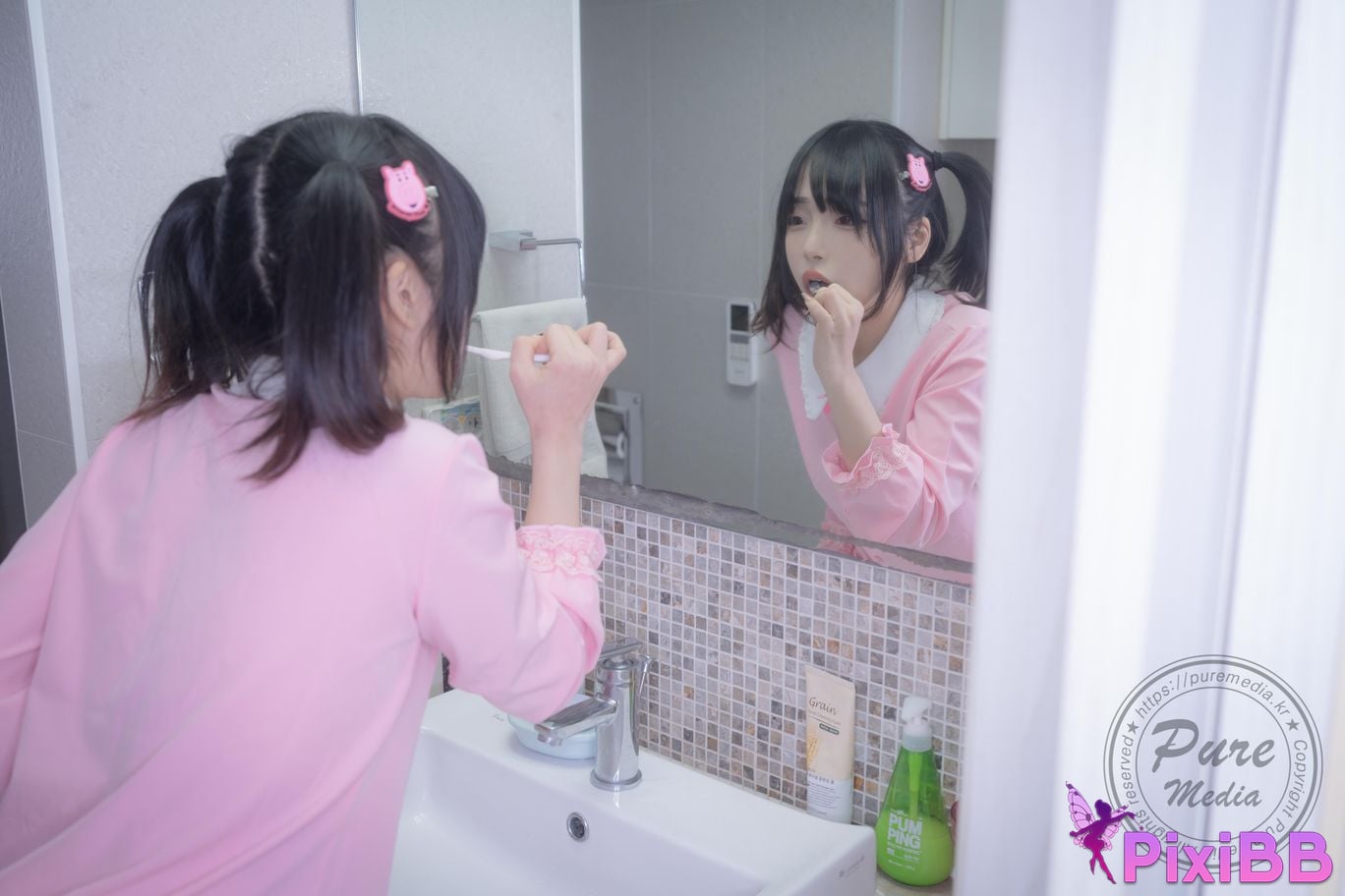 Pure Media Vol.266 Jelly Cutie Rabbit and Pink Hole PixiBB.COM 137
