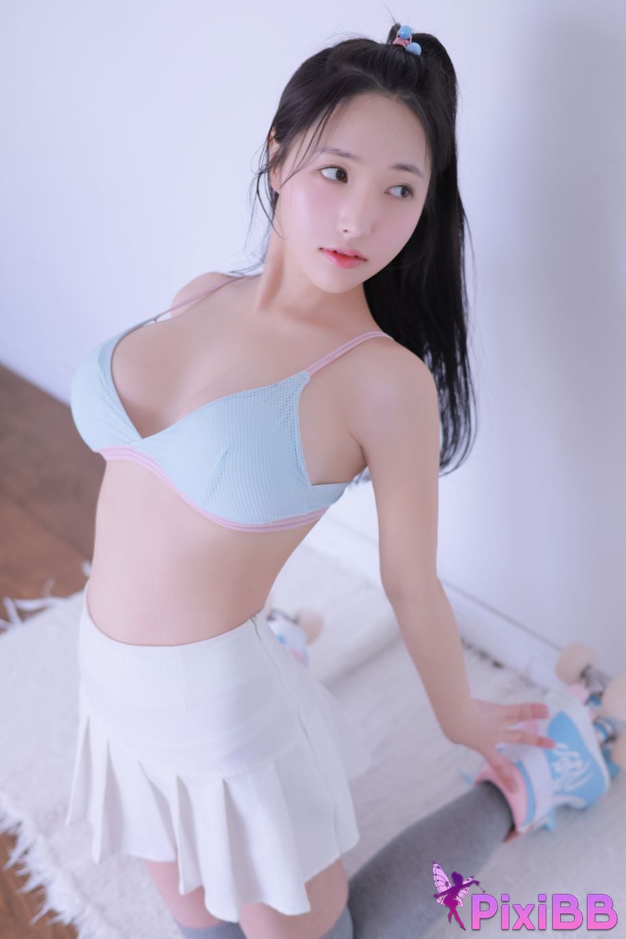 Yeon Hwa Pure White Girl PixiBB.COM 012