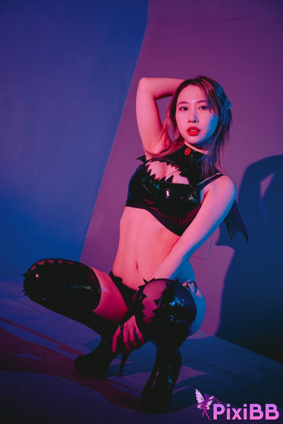 LIKEY Uhye Happy Halloween PixiBB.COM 004