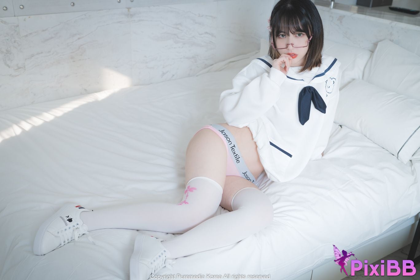 Pure Media Vol.134 Uhye PixiBB.COM 017