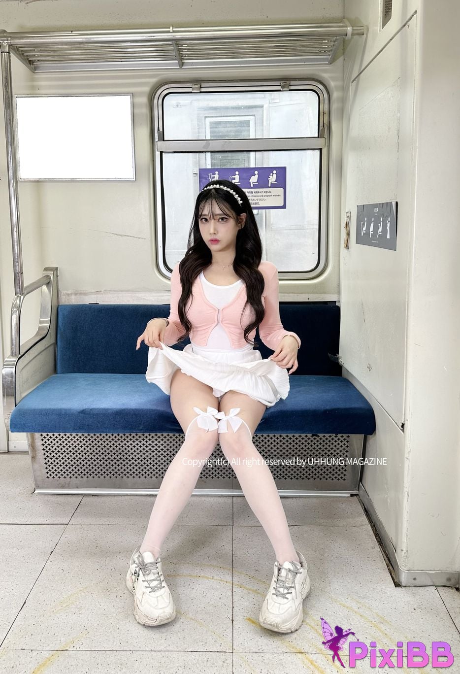 UHHUNG MAGAZINE Hani The Girlfriend on The Subway PixiBB.COM 012
