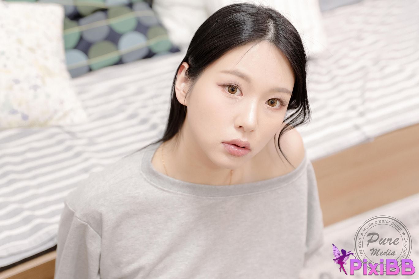 Pure Media Vol.232 ONIX Hot Debut PixiBB.COM 004